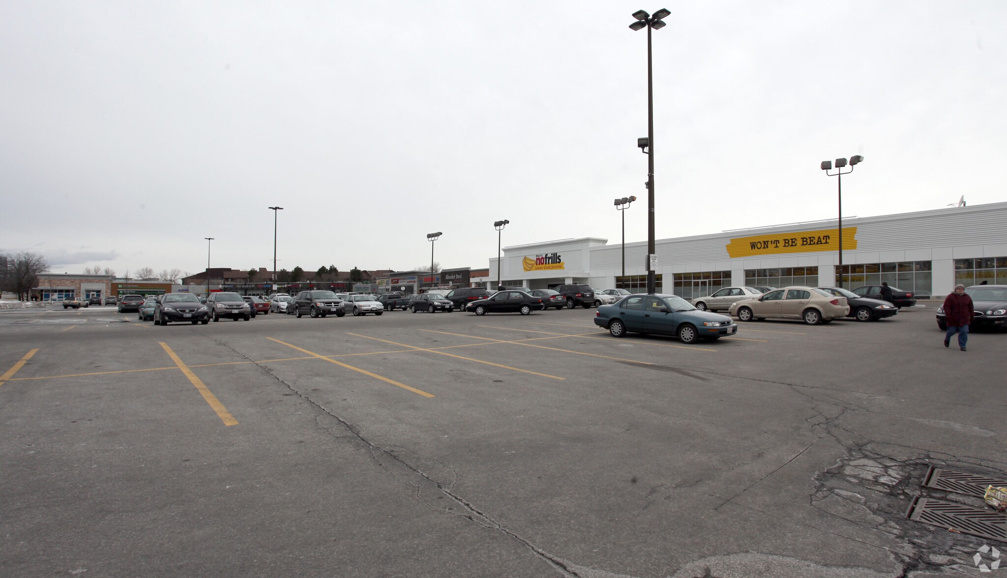 925 Rathburn Rd E, Mississauga, ON for sale Primary Photo- Image 1 of 1