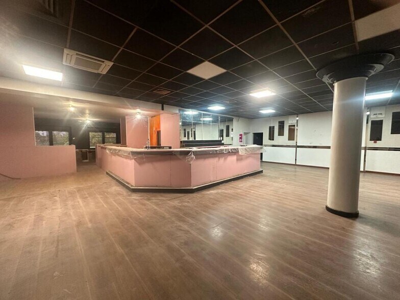 Retail in Saint-Avold for sale - Interior Photo - Image 2 of 4