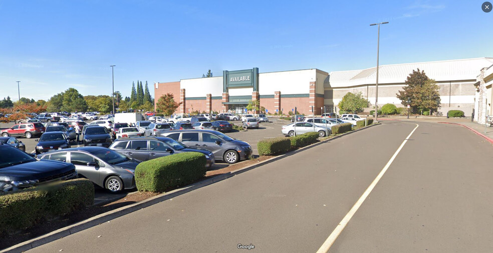 12030 SE 82nd Ave, Happy Valley, OR for lease - Building Photo - Image 1 of 1