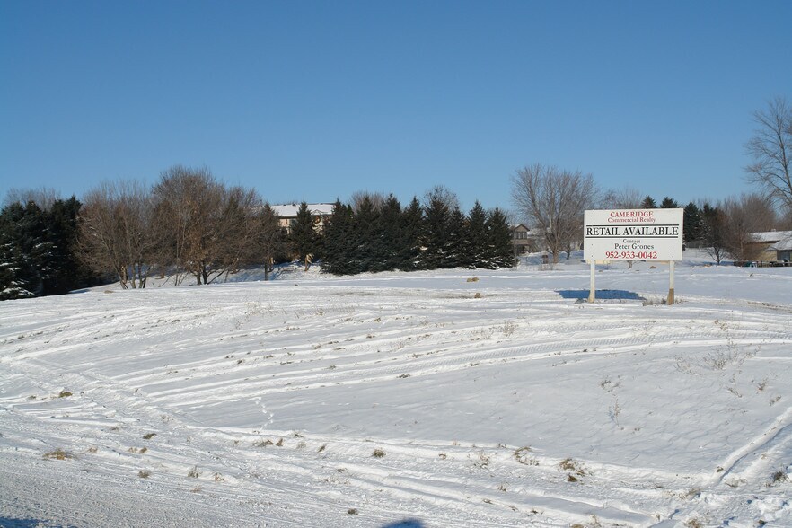 4080 Tower St, Saint Bonifacius, MN à louer - Photo du bâtiment - Image 2 de 22