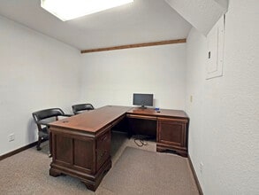 1111 N Walnut Ave, New Braunfels, TX à louer Photo intérieure- Image 2 de 7