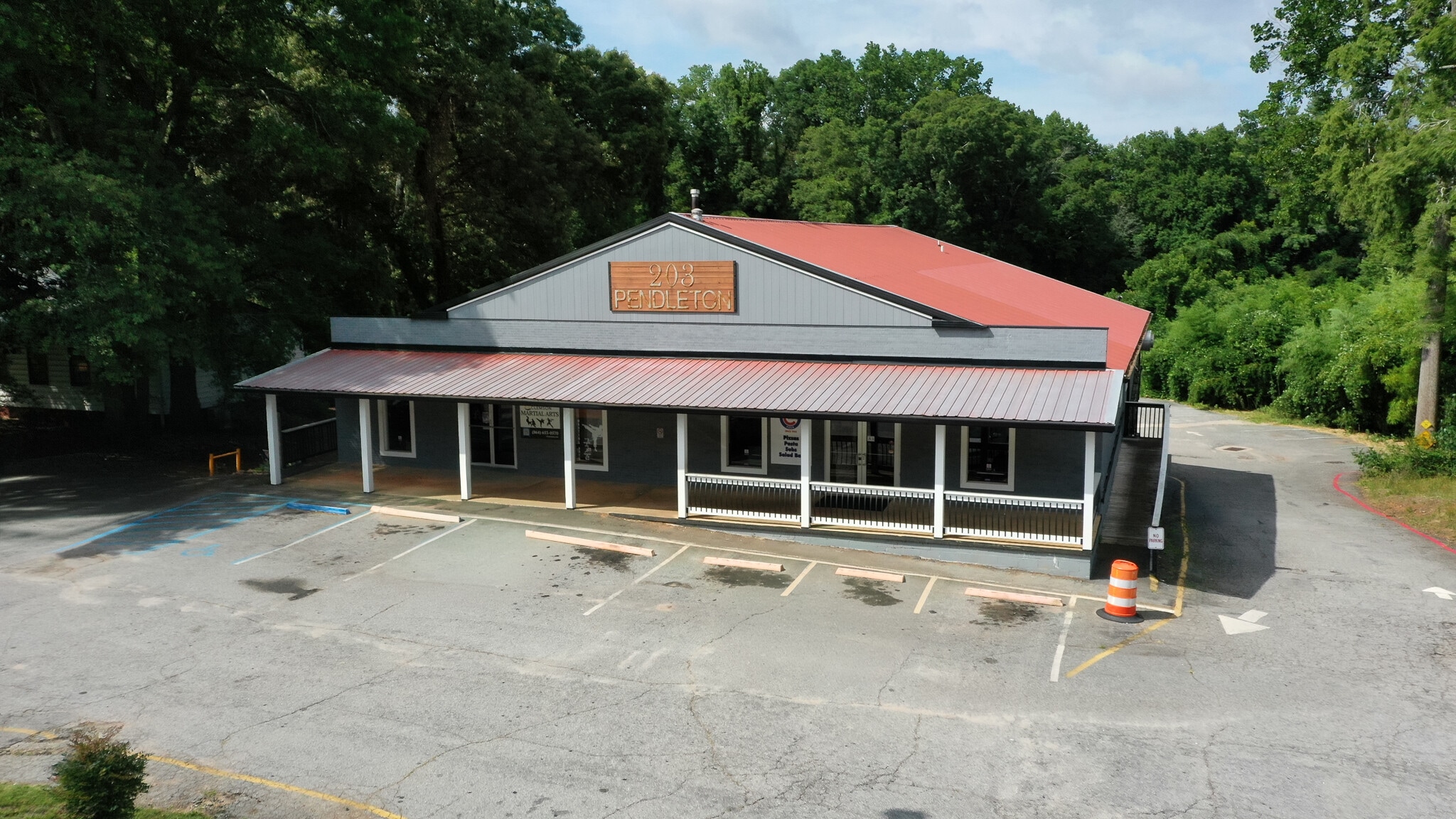 203 Pendleton Rd, Clemson, SC à vendre Photo du bâtiment- Image 1 de 12