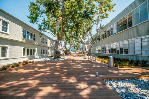 12101 W Bluff Creek Dr, Playa Vista, CA for lease - Building Photo - Image 3 of 11