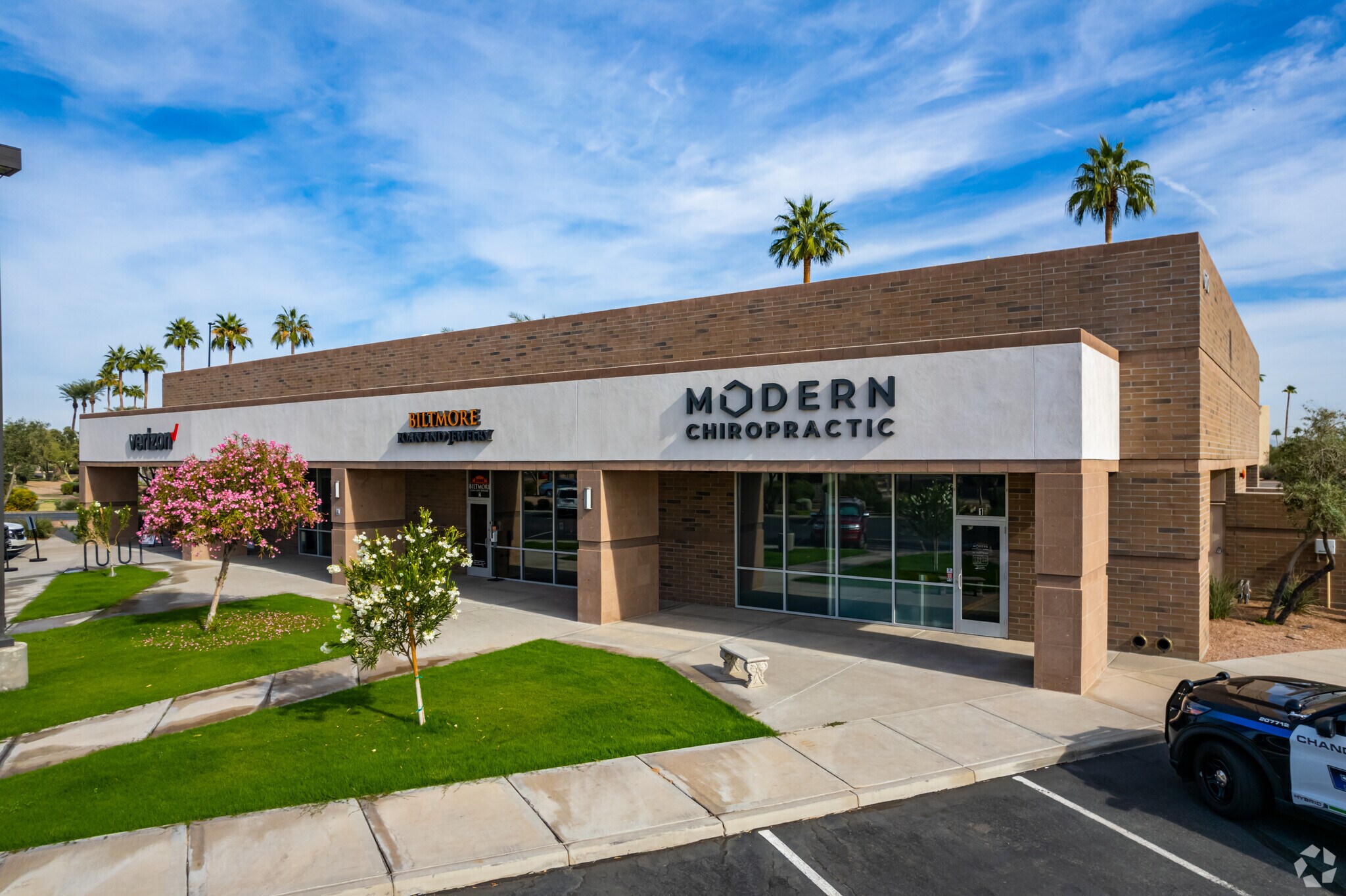 670 N 54th St, Chandler, AZ for lease Primary Photo- Image 1 of 5