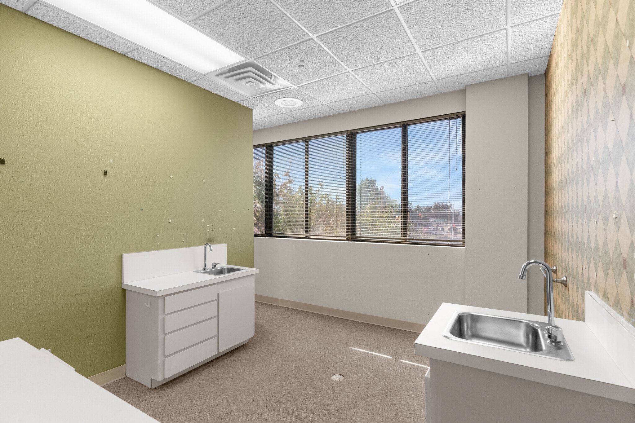 4900 Overton Ridge Blvd, Fort Worth, TX for lease Interior Photo- Image 1 of 9