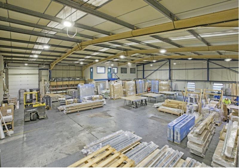 1-3 Riverside Way, Dewsbury à louer Photo intérieure- Image 1 de 2