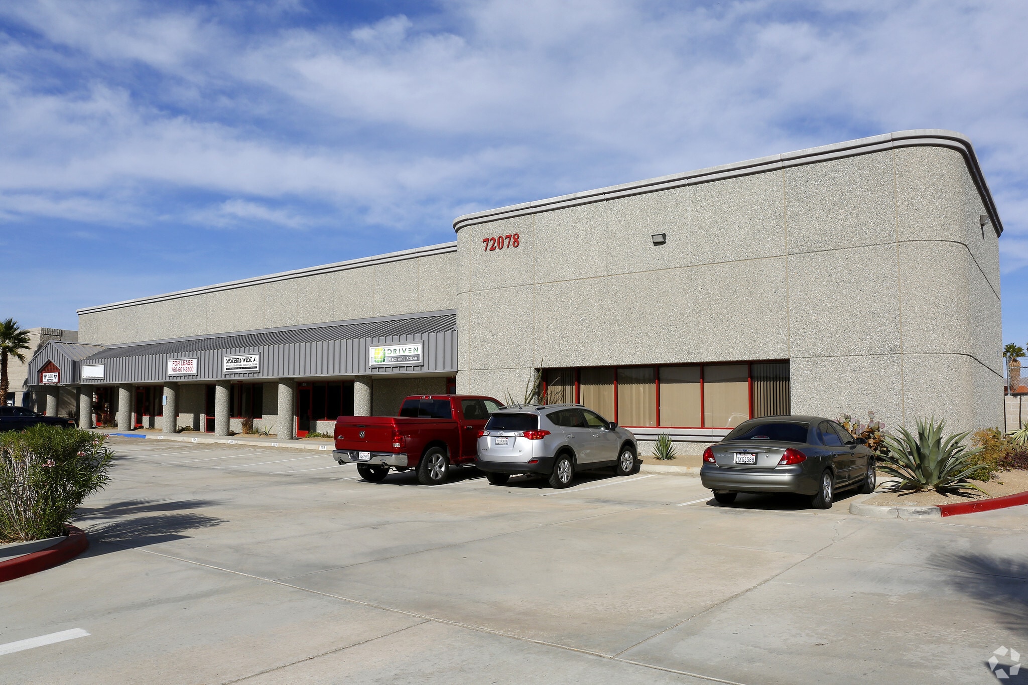 72078 Corporate Way, Thousand Palms, CA for lease Primary Photo- Image 1 of 11