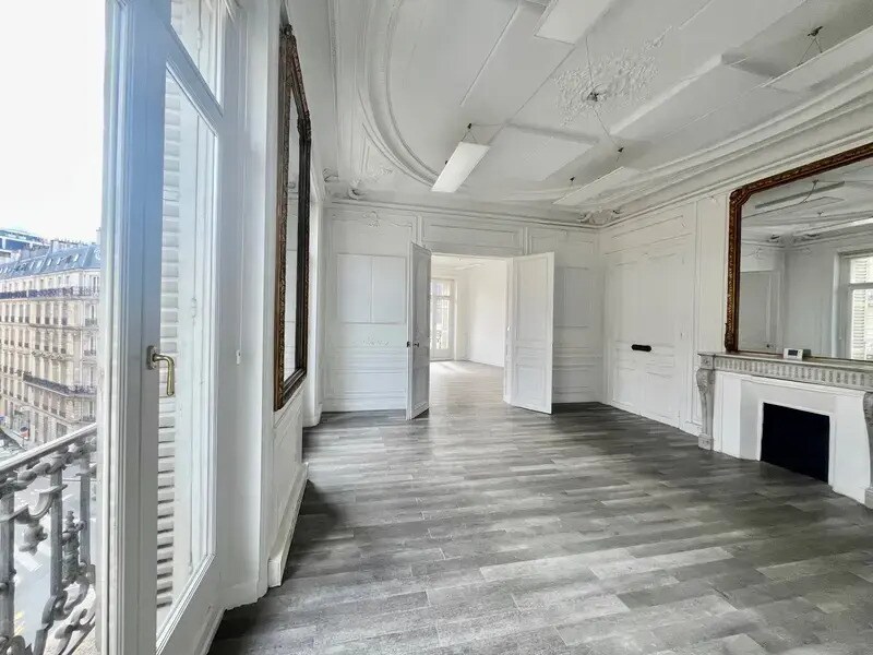 Bureau dans Paris à louer Photo intérieure- Image 1 de 12