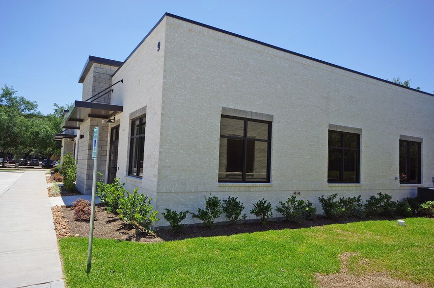 12930 Dairy Ashford Rd, Sugar Land, TX à louer - Photo du bâtiment - Image 1 de 14