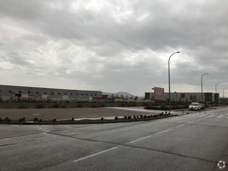 Terrain dans Meco, Madrid à vendre - Photo du bâtiment - Image 2 de 2