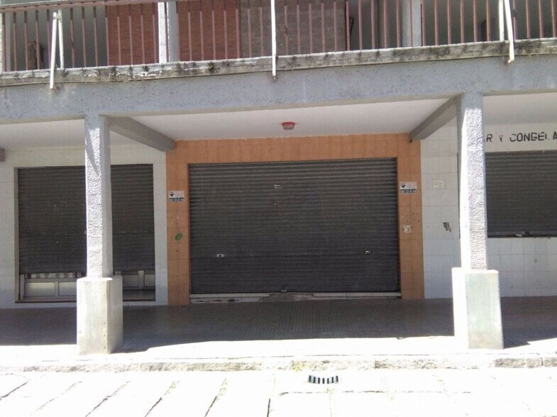 Calle de Joaquín Velasco Martín, 114, Valladolid, Valladolid à vendre - Photo du bâtiment - Image 2 de 11