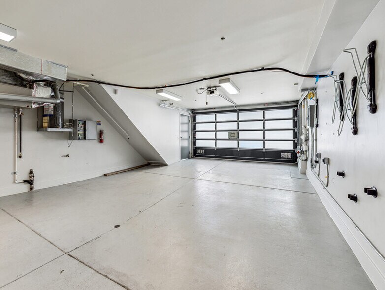 54 Jeff Adachi Way, San Francisco, CA à louer - Photo principale - Image 3 de 14