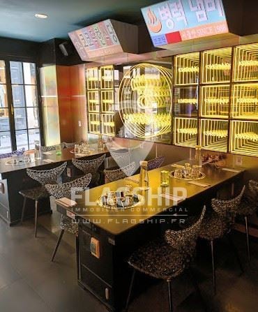 Retail in Paris for lease - Interior Photo - Image 3 of 6