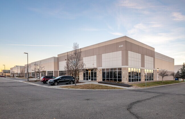 Plus de détails pour 8585 Concord Center Dr, Englewood, CO - Industriel à louer
