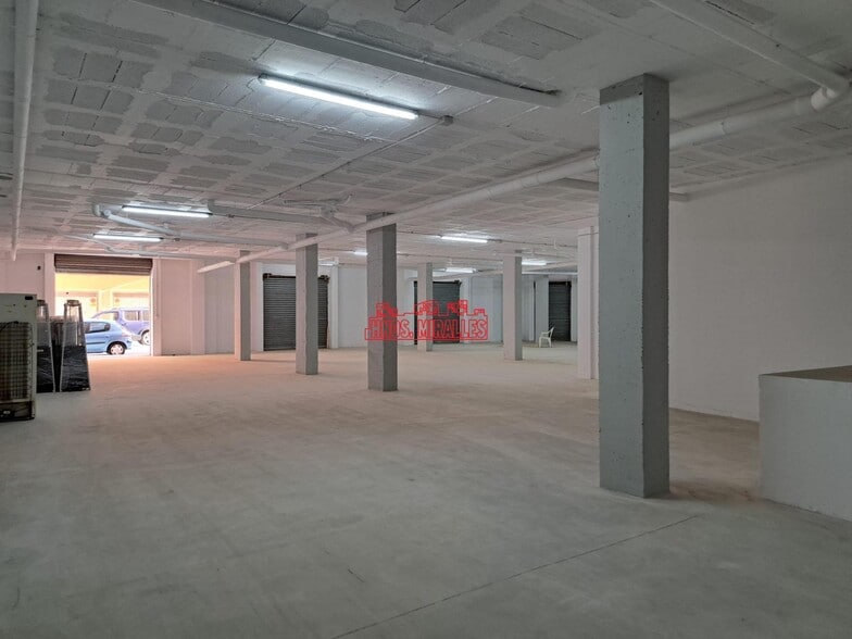 Retail in Almoradí, Alicante for lease - Interior Photo - Image 3 of 6