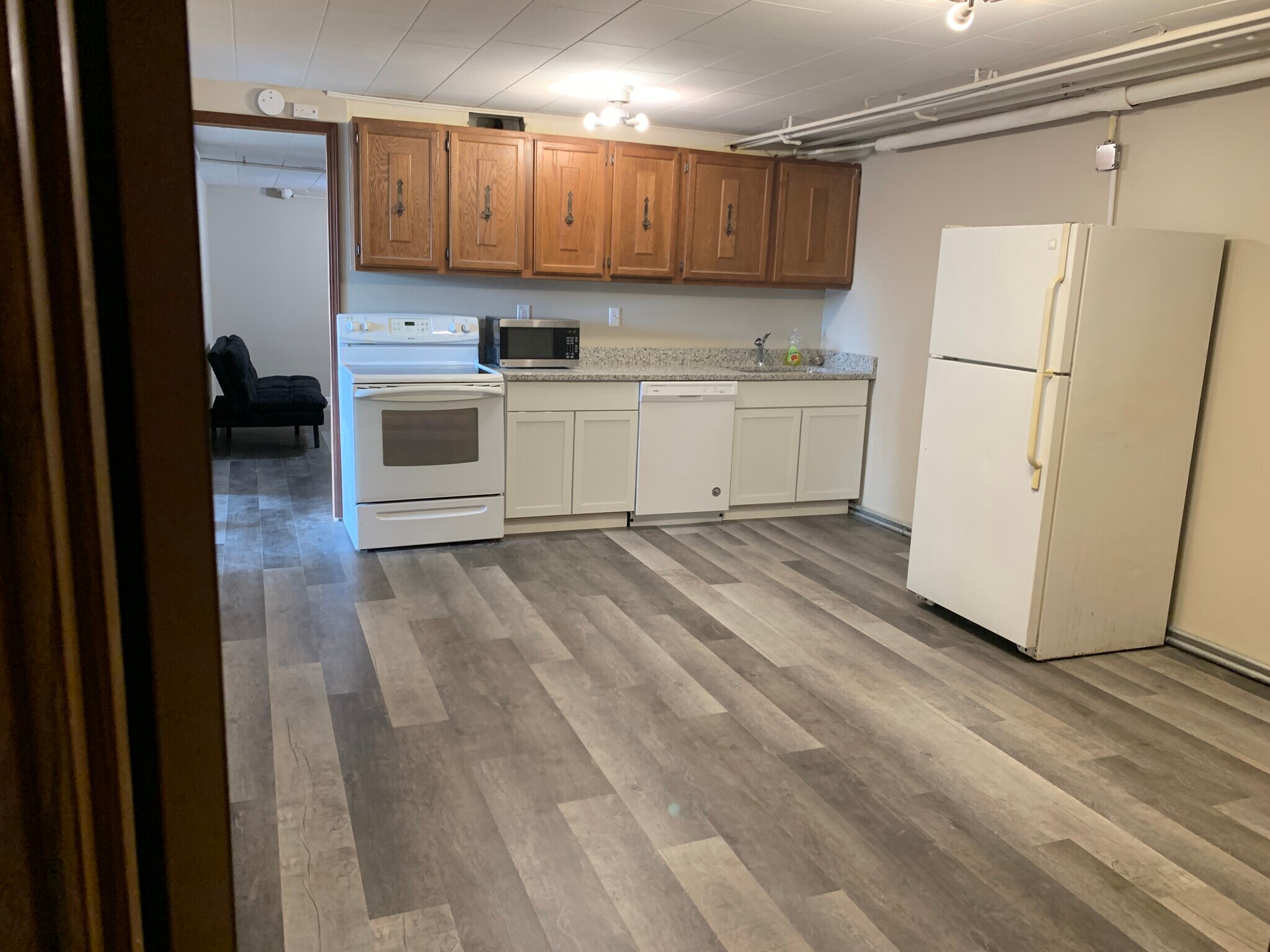 100 Central Ave, Buffalo, MN for lease Building Photo- Image 1 of 6