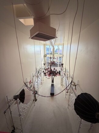 More details for 7611-7615 Melrose Ave, Los Angeles, CA - Retail for Lease