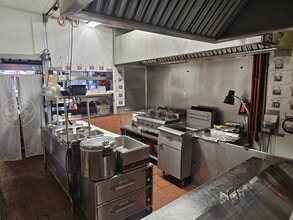 516 E 300 S, Salt Lake City, UT à louer Photo intérieure- Image 2 de 20