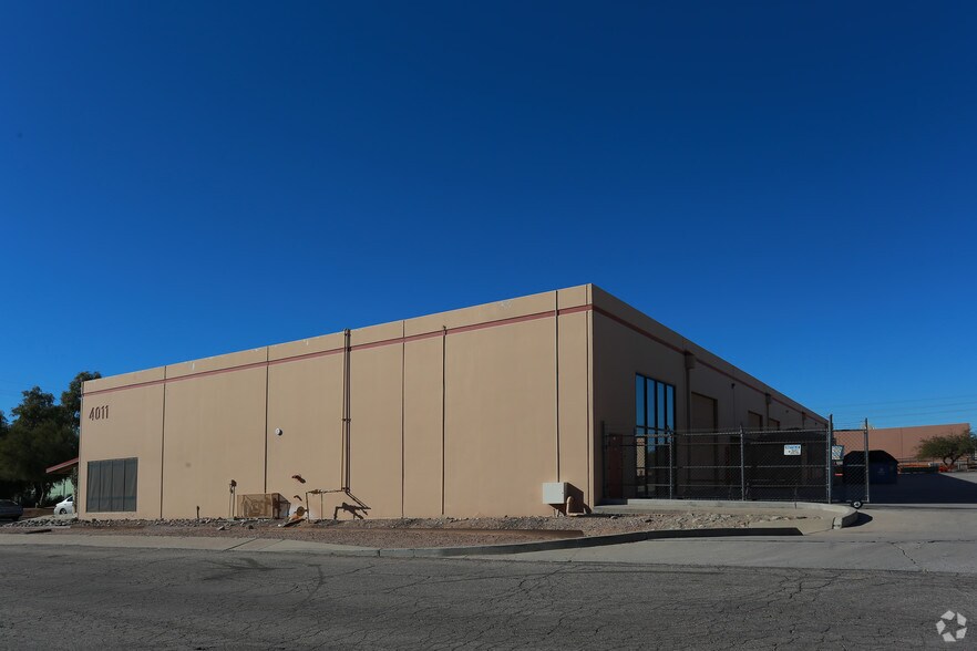 4011 E Columbia St, Tucson, AZ for lease - Building Photo - Image 3 of 5