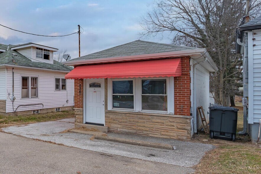 536 Old State Route 74, Cincinnati, OH à vendre - Photo du bâtiment - Image 2 de 17