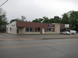 More details for 1221-1225 S Saddle Creek Rd, Omaha, NE - Retail for Lease