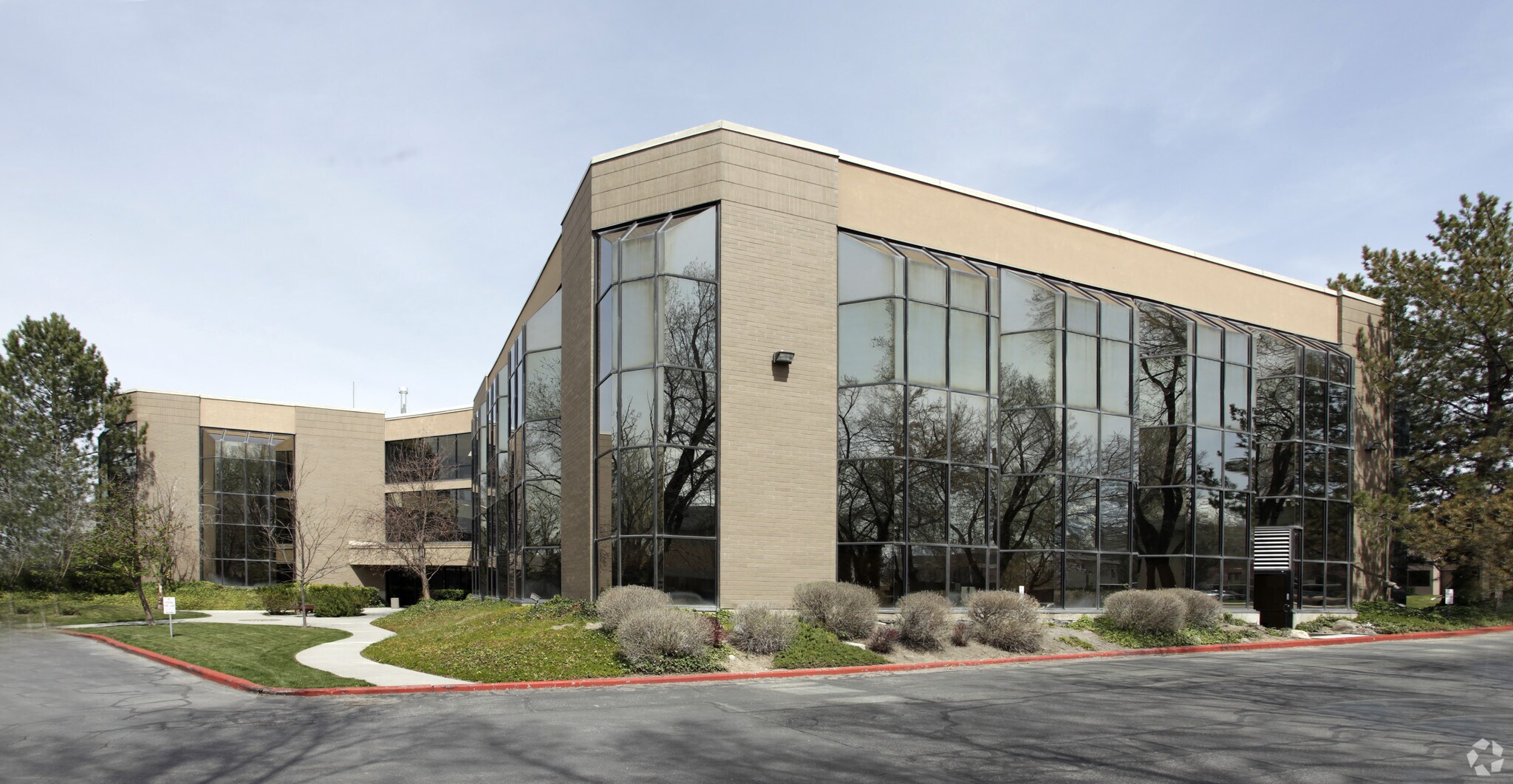 4516 S 700 E, Salt Lake City, UT for lease Building Photo- Image 1 of 14