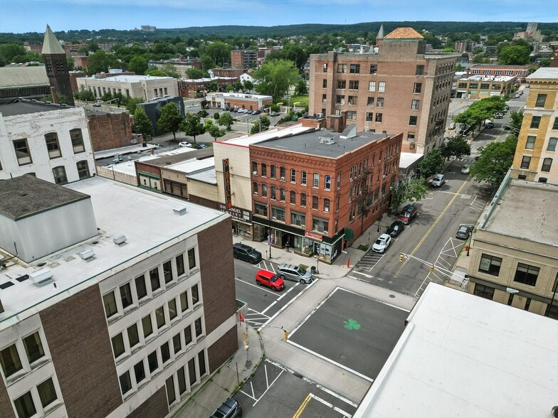 301 High St, Holyoke, MA for lease - Building Photo - Image 3 of 12