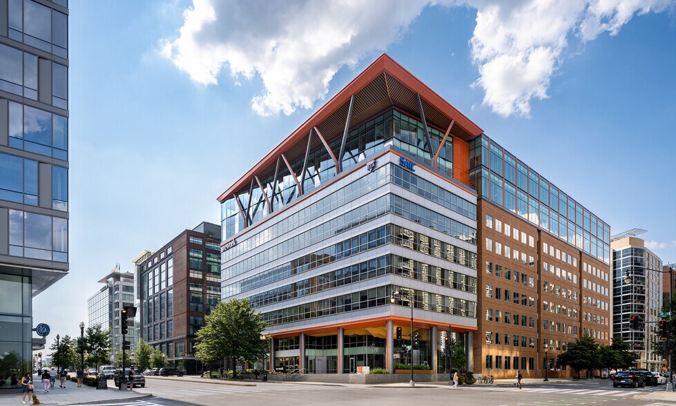 80 M St SE, Washington, DC for lease - Primary Photo - Image 1 of 48