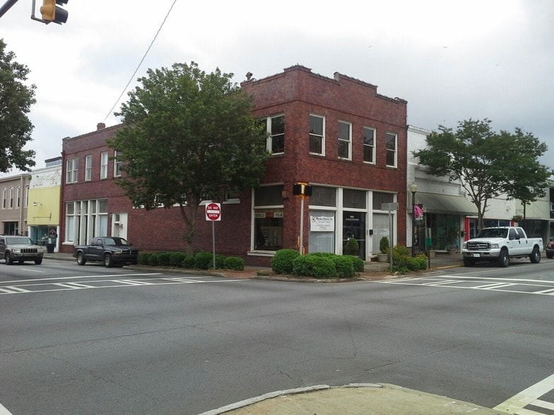101 S Center St, Thomaston, GA for lease - Primary Photo - Image 1 of 8