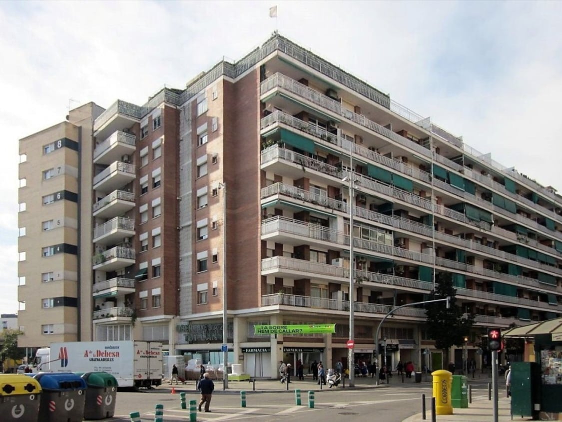 Avinguda de Alfonso XIII, 364-366, Badalona, Barcelona for lease Building Photo- Image 1 of 5