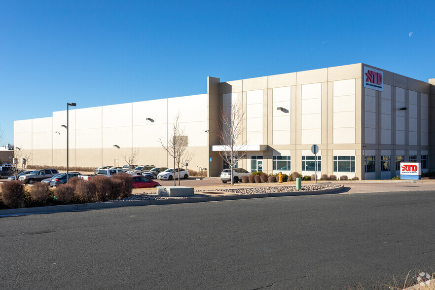 955 Aeroplaza Dr, Colorado Springs, CO for lease - Primary Photo - Image 1 of 5