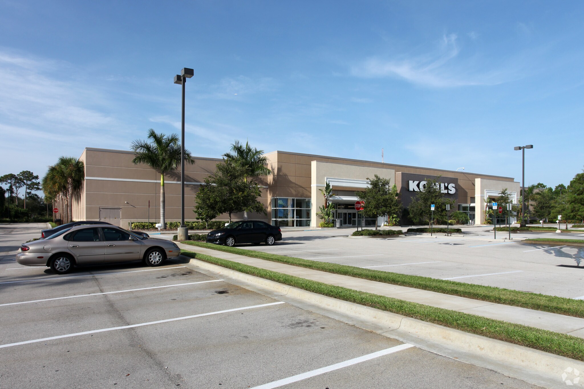 2751 NW Mall Cir, Jensen Beach, FL à vendre Photo principale- Image 1 de 21