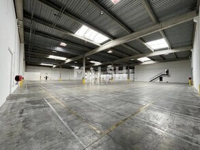 Flex in Corbas for lease Interior Photo- Image 2 of 10