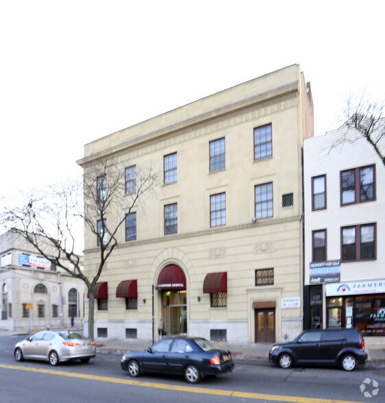 20 E First St, Mount Vernon, NY à louer - Photo du bâtiment - Image 3 de 4