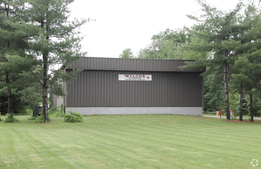 50 Newberry Rd, East Windsor, CT à louer - Photo du bâtiment - Image 2 de 22