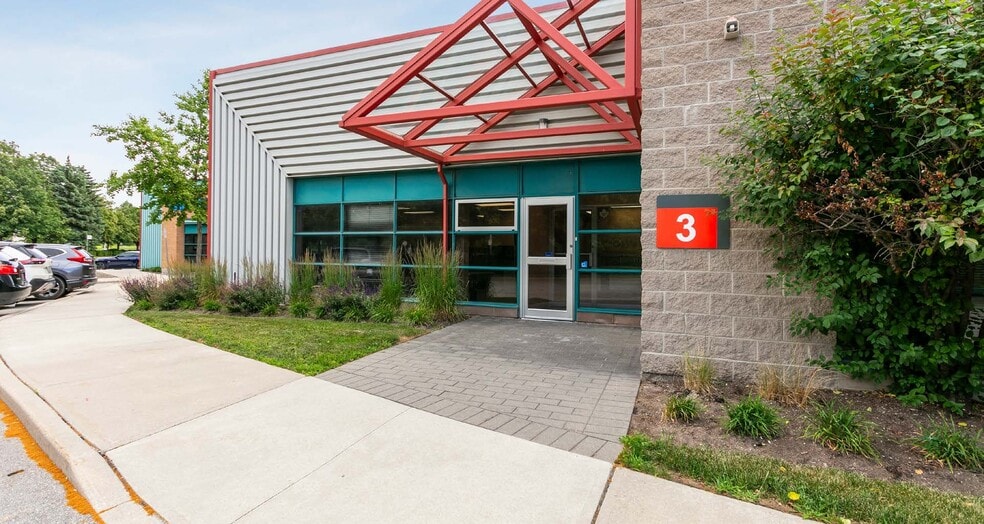 5155 Spectrum Way, Mississauga, ON for sale - Building Photo - Image 2 of 4
