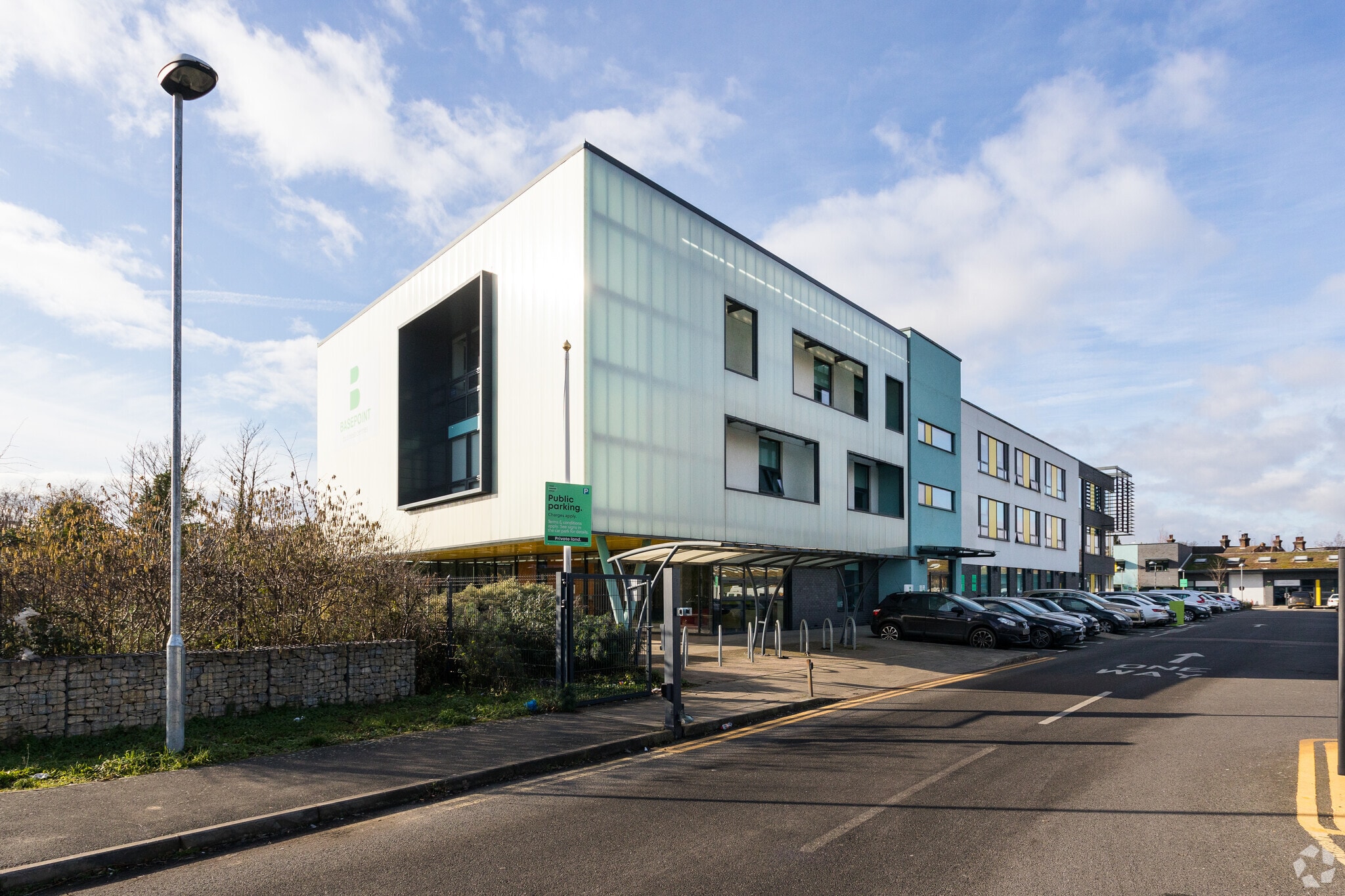 Victoria Rd, Dartford à louer Photo principale- Image 1 de 5