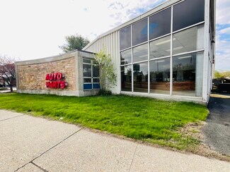 Plus de détails pour 113 West St, Pittsfield, MA - Commerce de détail à vendre