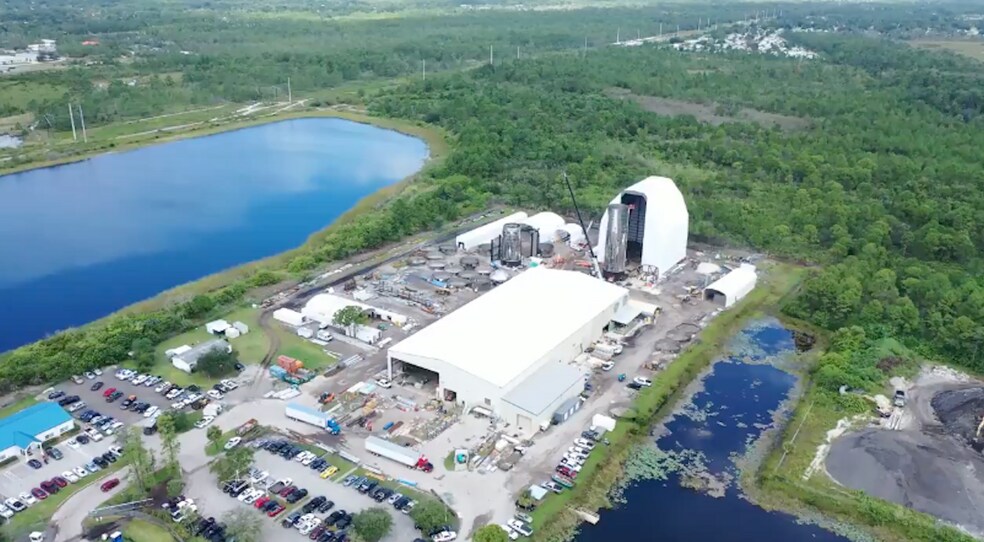 850-870 Cidco Rd, Cocoa, FL à louer - Photo du bâtiment - Image 2 de 7