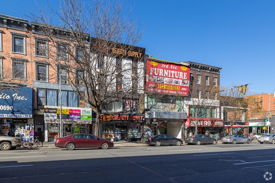 2138 Third Ave, New York, NY à louer - Photo du bâtiment - Image 3 de 3