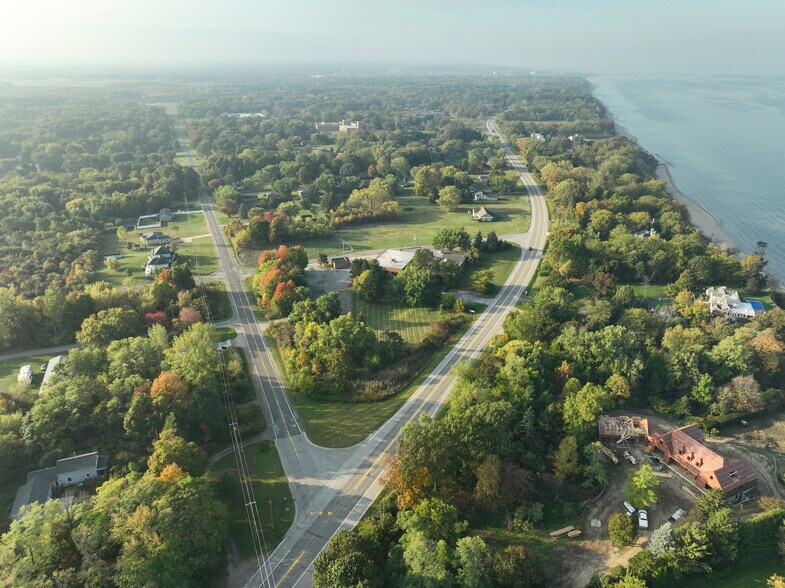 2527 N M 63, Benton Harbor, MI à vendre - Photo du bâtiment - Image 3 de 7