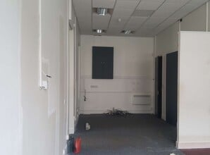 83 Victoria St, Newton Stewart for lease Interior Photo- Image 2 of 3