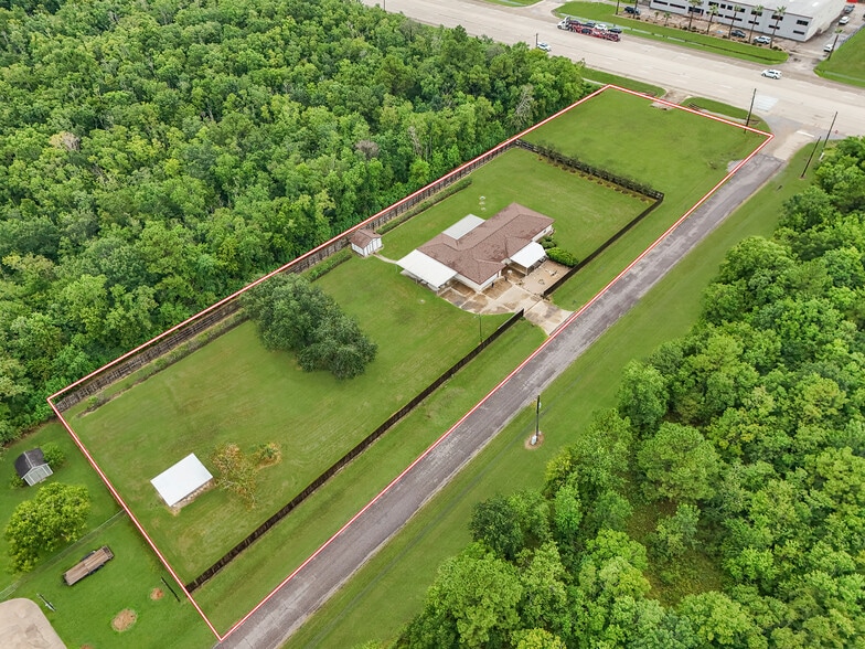 7315 Pine St, Manvel, TX for sale - Primary Photo - Image 1 of 49