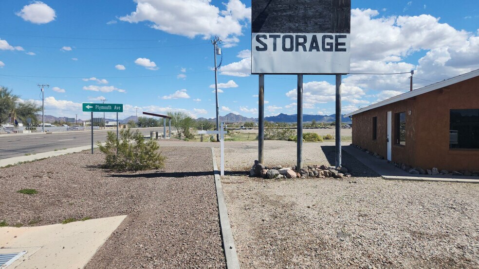 511 E Main St, Quartzsite, AZ à louer - Photo du bâtiment - Image 3 de 23