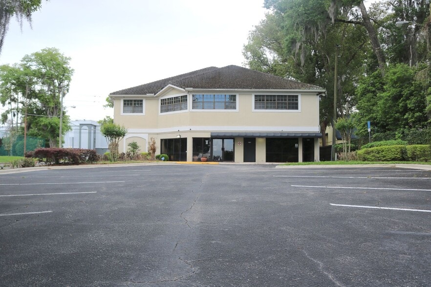 260 Maitland Ave, Altamonte Springs, FL à vendre - Photo du bâtiment - Image 3 de 13