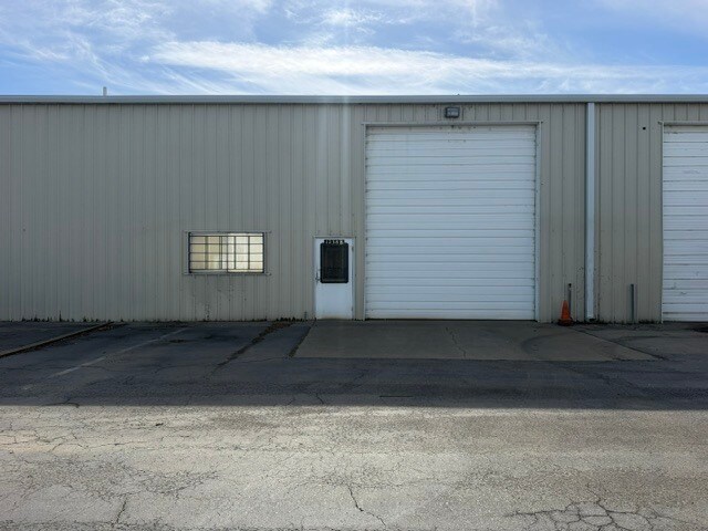 1238 E Beamer St, Woodland, CA à louer - Photo du bâtiment - Image 2 de 8