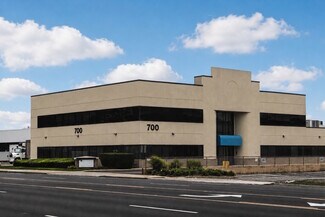 Plus de détails pour 700 Stewart Ave, Garden City, NY - Bureau/Médical, Médical à louer