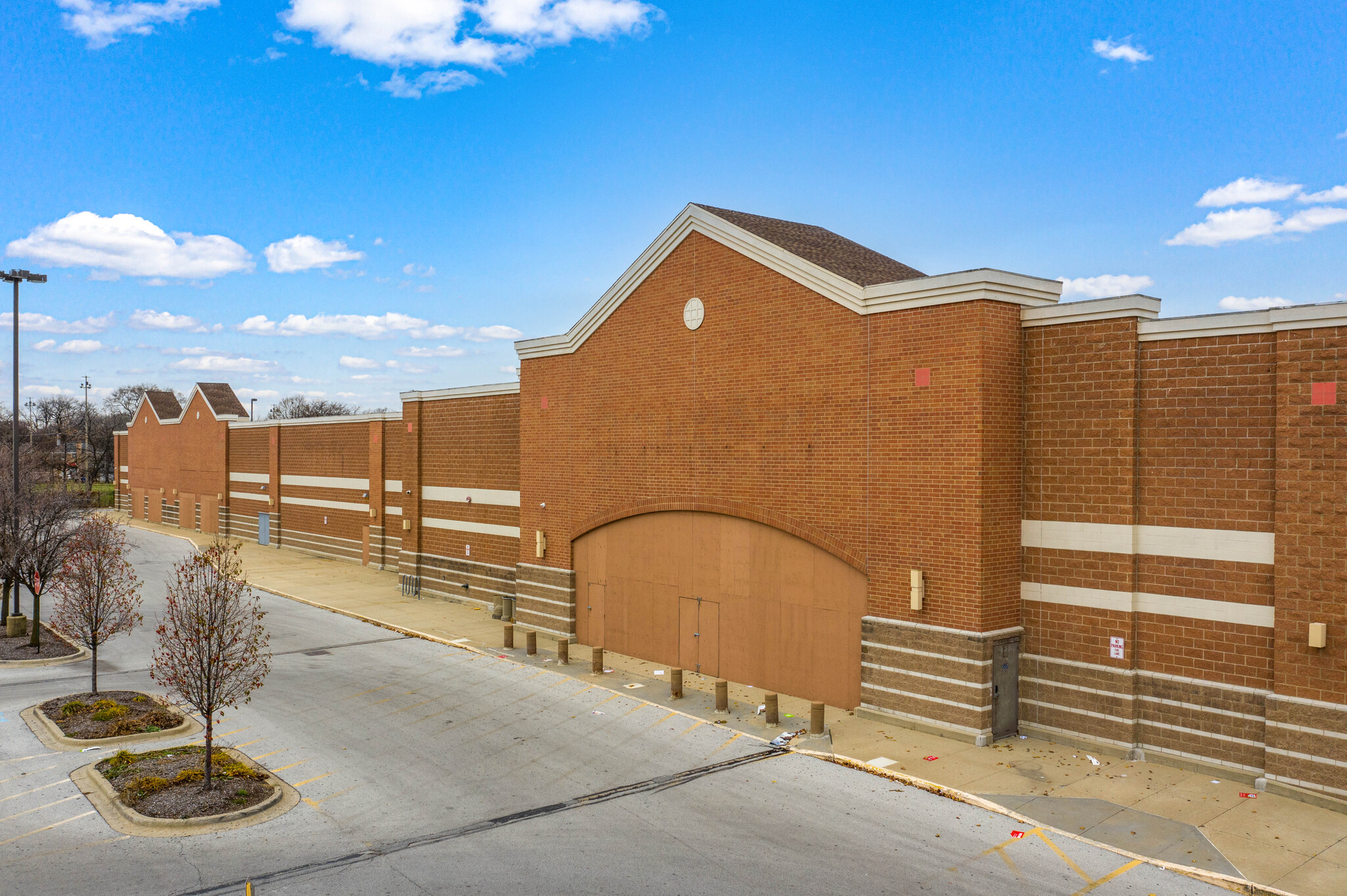 8560 S Cottage Grove Ave, Chicago, IL for sale Building Photo- Image 1 of 1