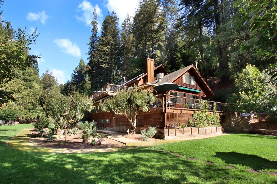 16770 Redwood Lodge Rd, Los Gatos, CA à vendre - Photo du bâtiment - Image 2 de 108