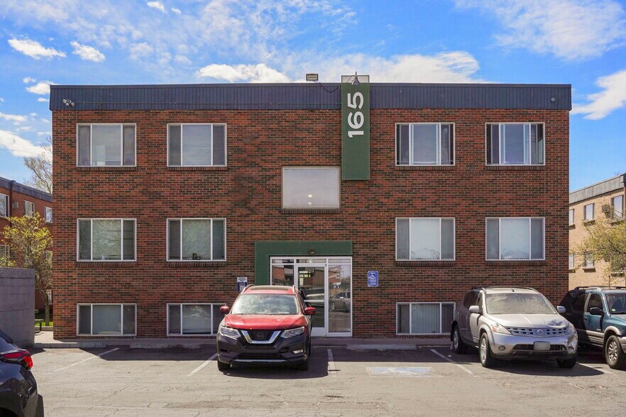 175 W Belleview Ave, Englewood, CO à vendre - Photo du bâtiment - Image 3 de 43